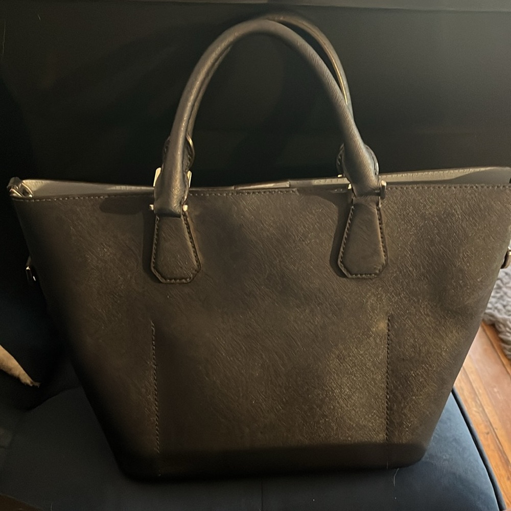 Purse - Picture 2 of 3